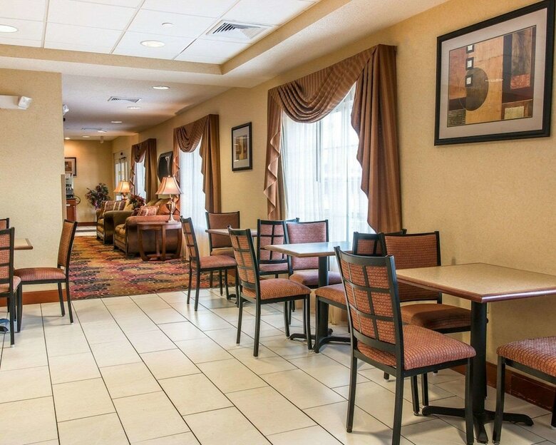 Hotel Quality Inn Near Interstate I94