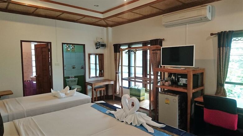 Hotel Macura Resort