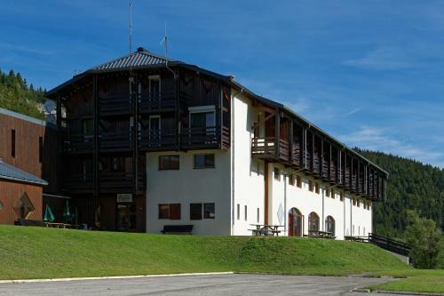 Hotel H�tel Club Le Risoux