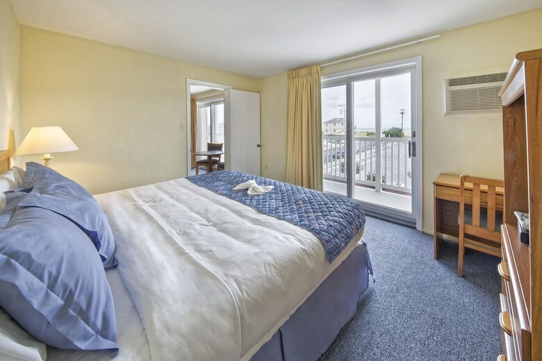 Motel Drifting Sands Oceanfront Hotel