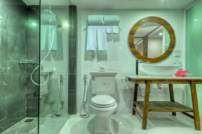 Apartamento Burasari Phuket Resort & Spa