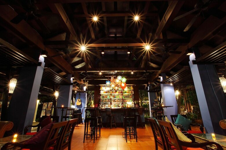 Apartamento Burasari Phuket Resort & Spa