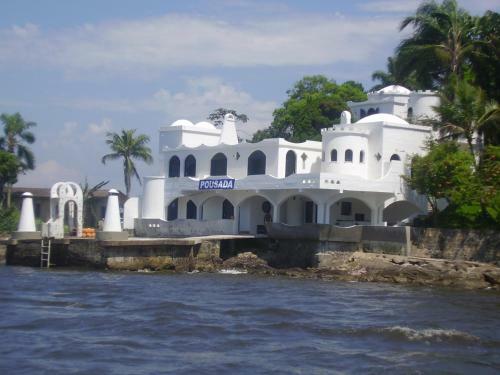 Hostal Pousada Castelinho Caiob�