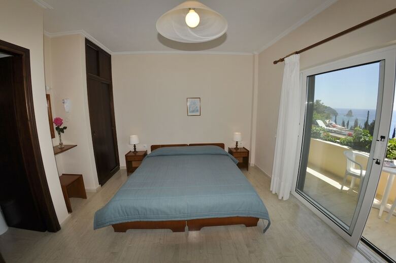 Pelagos Apartments
