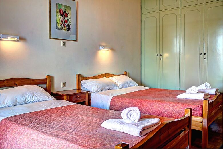 Hotel Benitses Arches