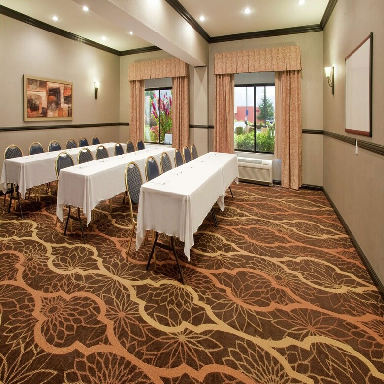 Hotel Hampton Inn And Suites Hemet