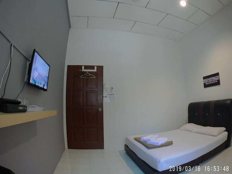Hotel Semarak Beach Inn