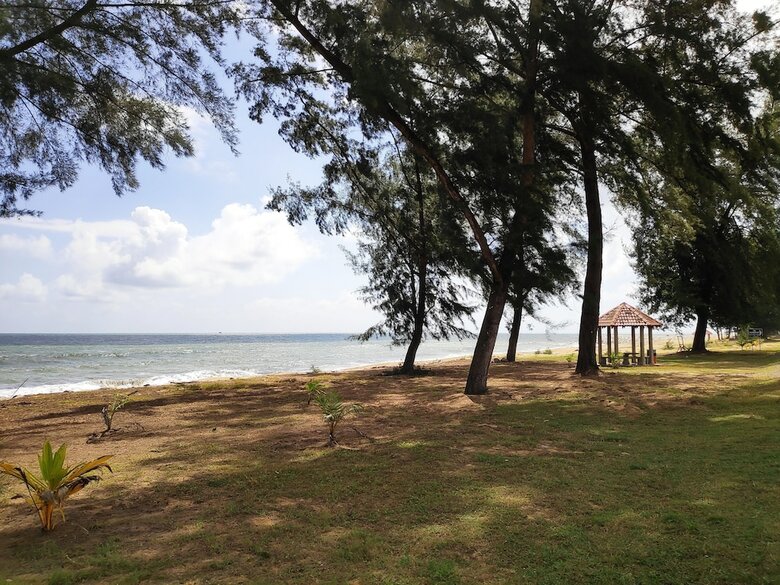 Hotel Semarak Beach Inn
