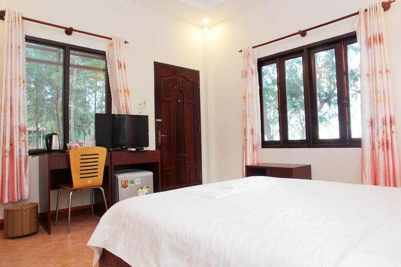 Hotel The Beach House Resort
