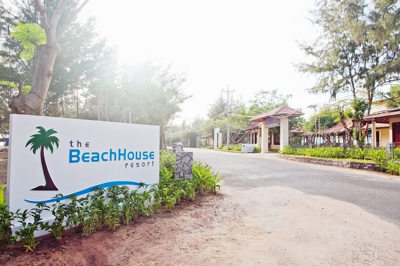 Hotel The Beach House Resort