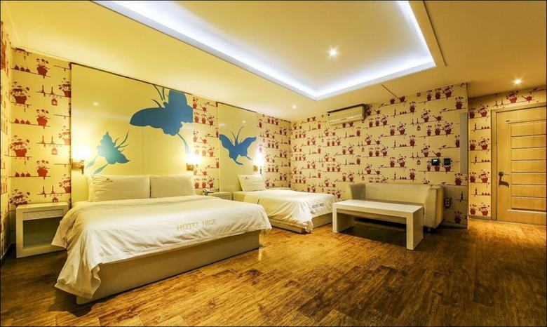 Nice Hotel