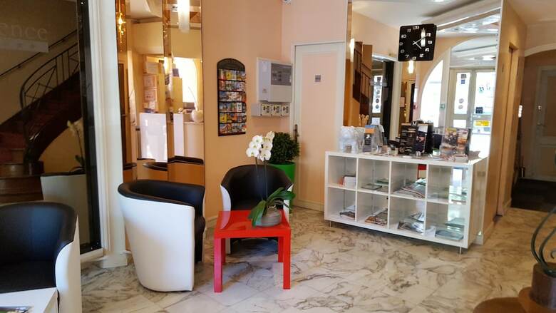 Hotel Contact H�tel Le Provence