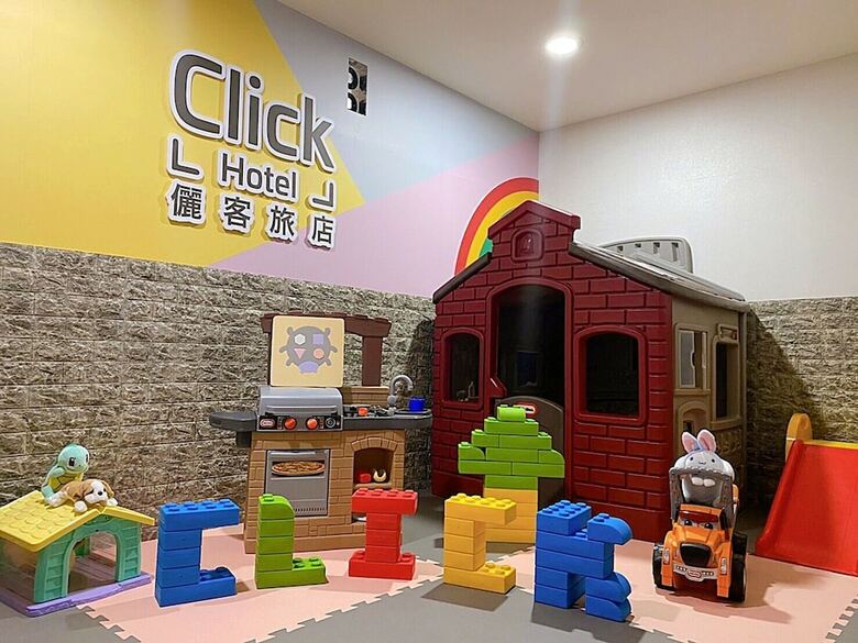 Click Hotel - Ximending Branch