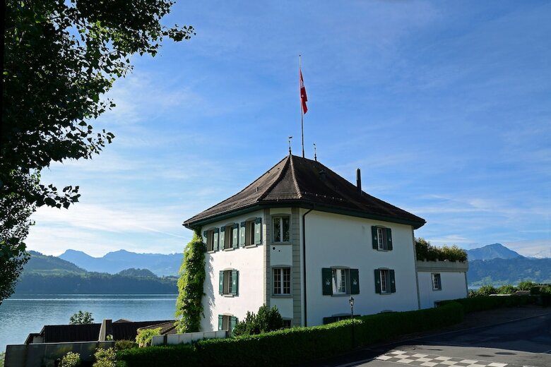 Hotel Jagd-schloss ? Swiss-chalet Merlischachen