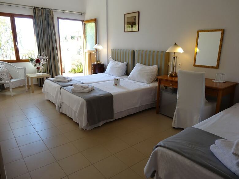 Hotel Lagou Raxi