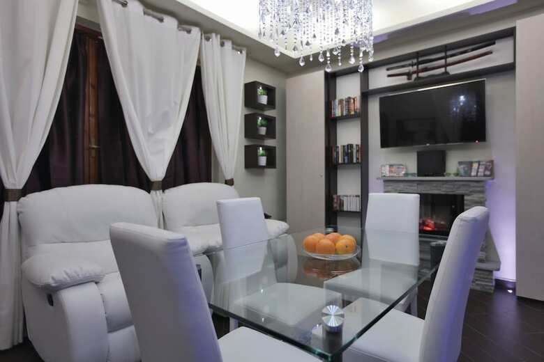 Eurohome Comfort Apartment
