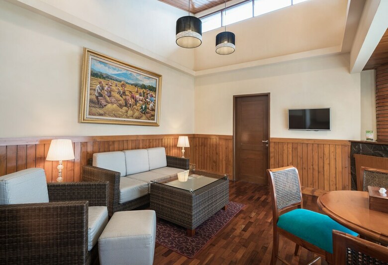 Hotel Puncak Pass Resort
