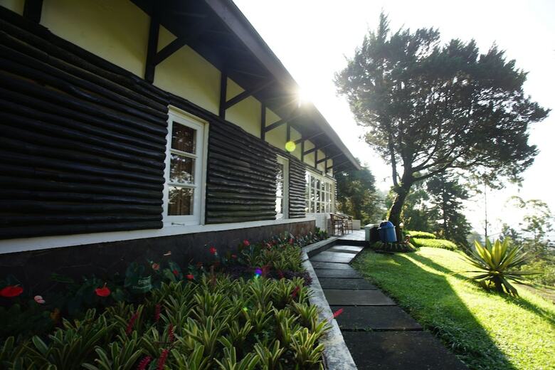 Hotel Puncak Pass Resort