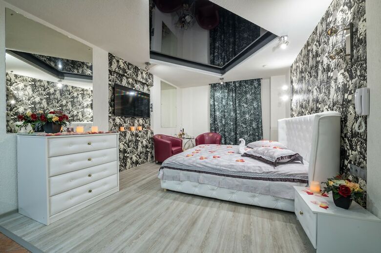 Alex Hotel On Budapeshtskaya