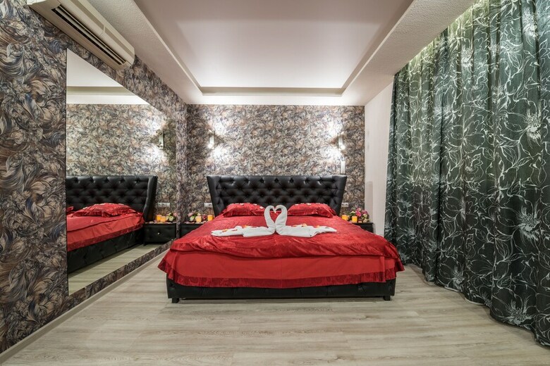 Alex Hotel On Budapeshtskaya