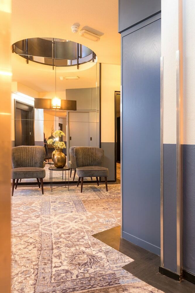 Hotel De Valk