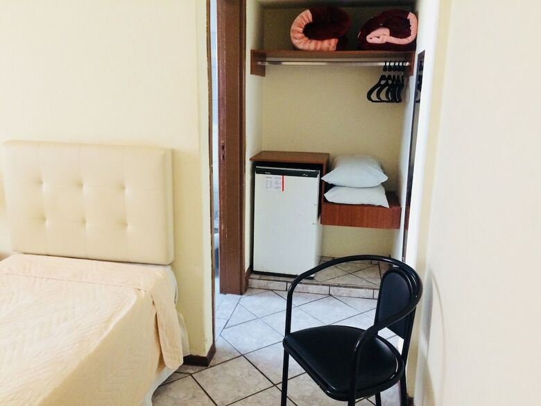 Bekassin Botucatu Hot�is Ltda