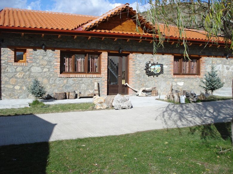 Apartamentos Villa Platythea