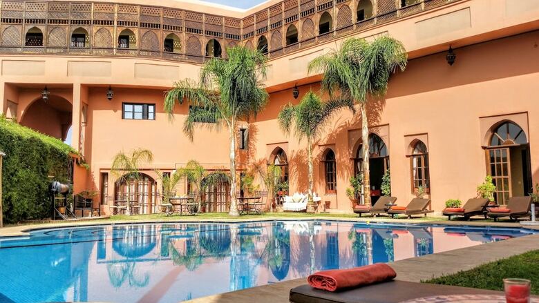 Hotel Albakech House