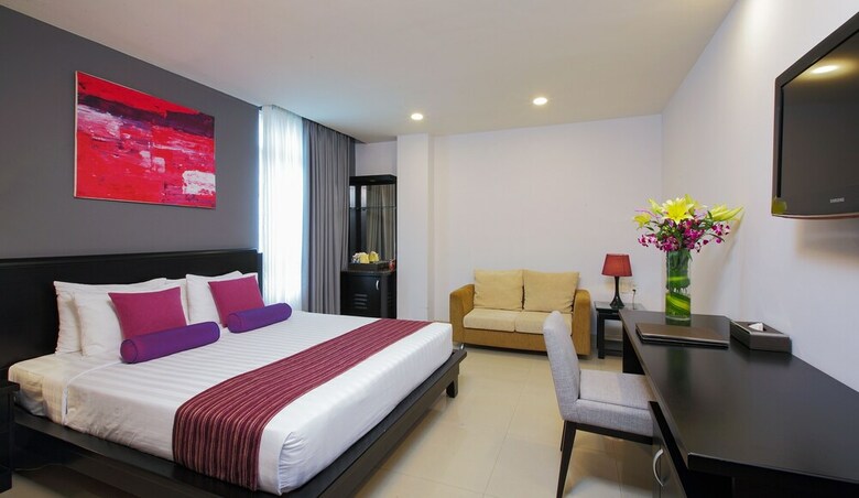 Lavender Hotel