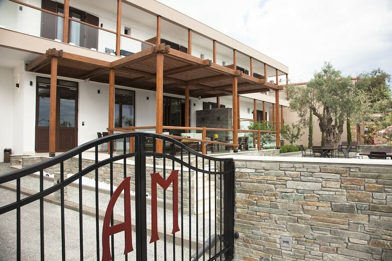 Hotel Ayia Marina Suites