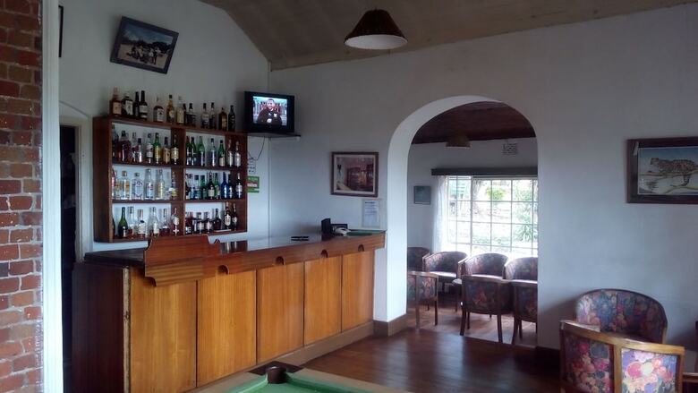Hotel Jacaranda Lake Elementaita Lodge