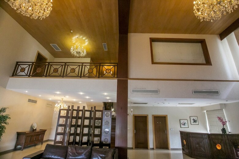 Lagos Oriental Hotel