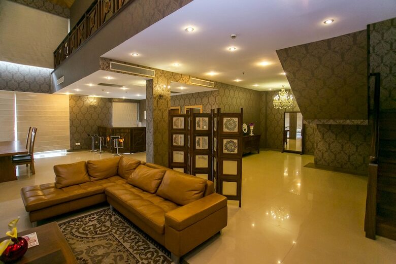 Lagos Oriental Hotel
