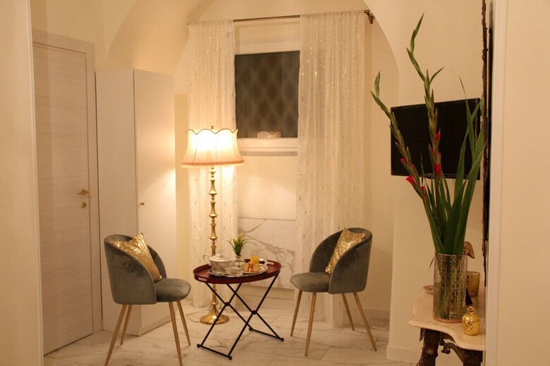 Bed & Breakfast Ingrami Suites