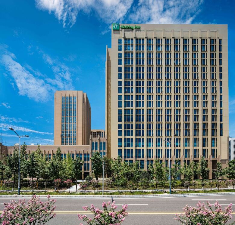 Hotel Holiday Inn Chongqing University Town