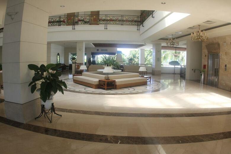 Palasia Hotel Palau