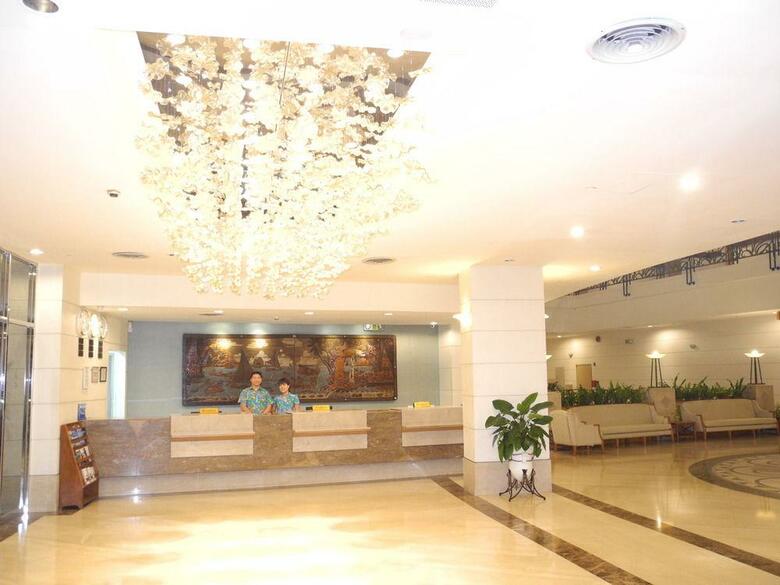 Palasia Hotel Palau