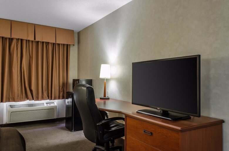 Hotel Sleep Inn & Suites