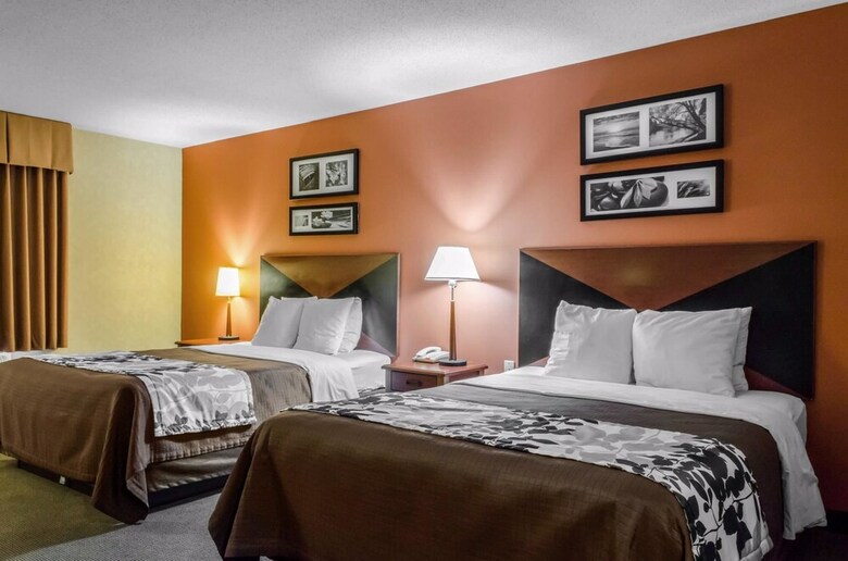 Hotel Sleep Inn & Suites