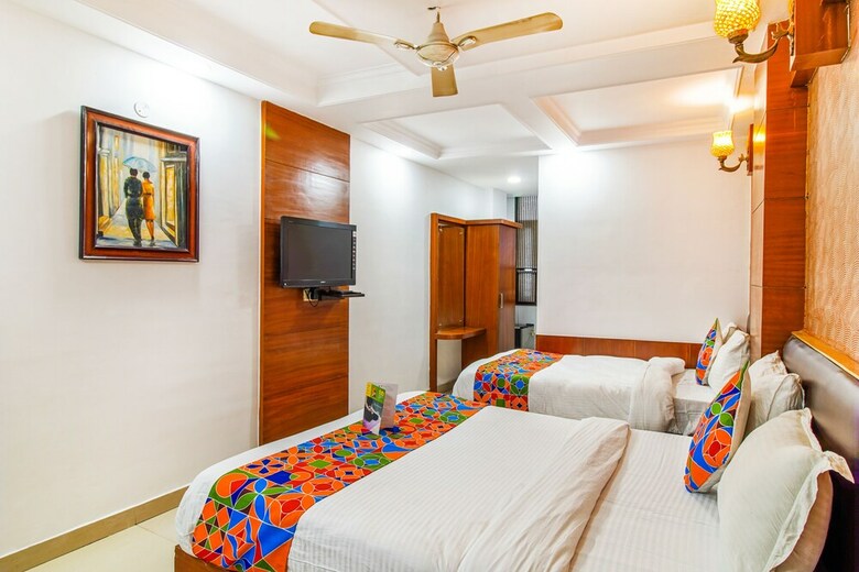 Fabhotel Delhi Heart