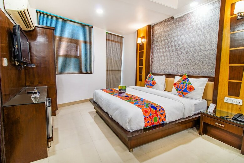 Fabhotel Delhi Heart