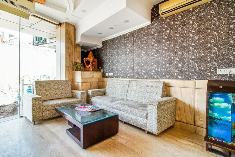 Fabhotel Delhi Heart