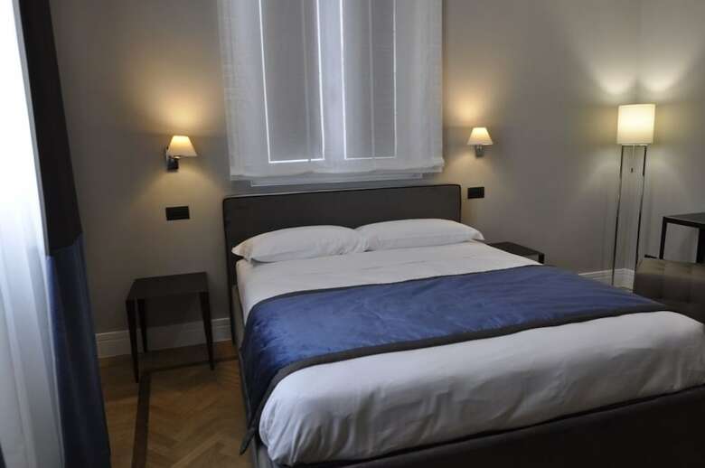 Place 24 Suites & Wellness