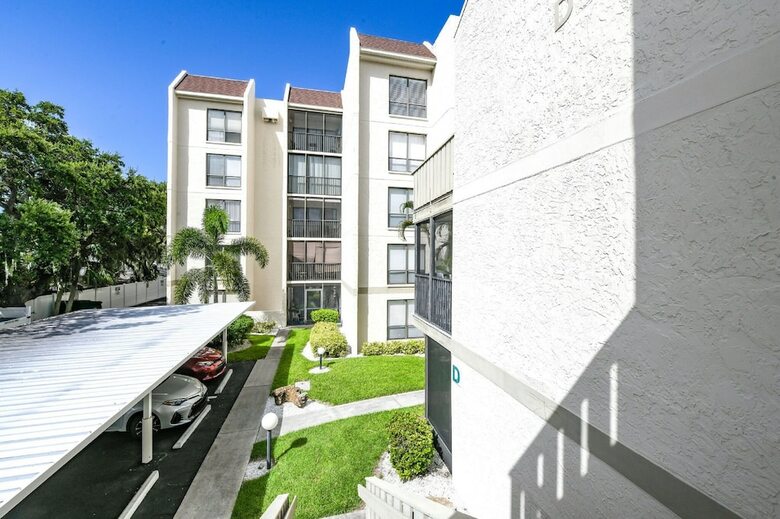 Bay Oaks By Beachside Management