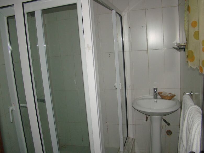 Hotel Charlies Place And Suite