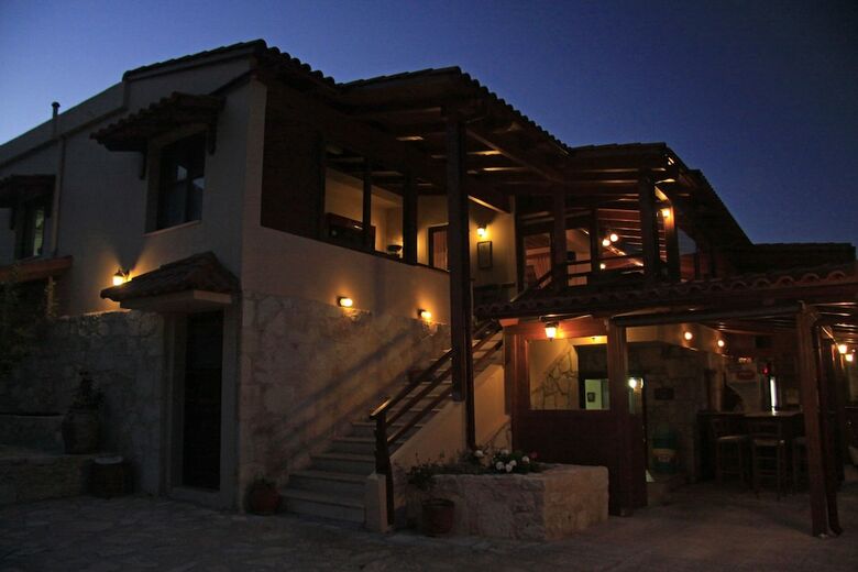 Aparthotel Earino