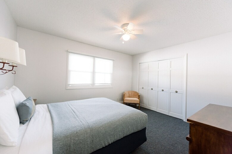 Seagull Bay Motel