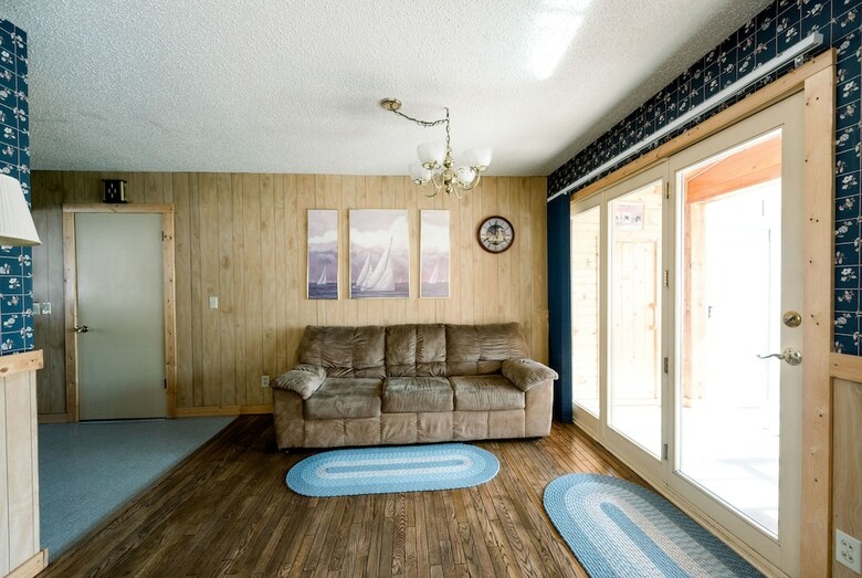 Seagull Bay Motel