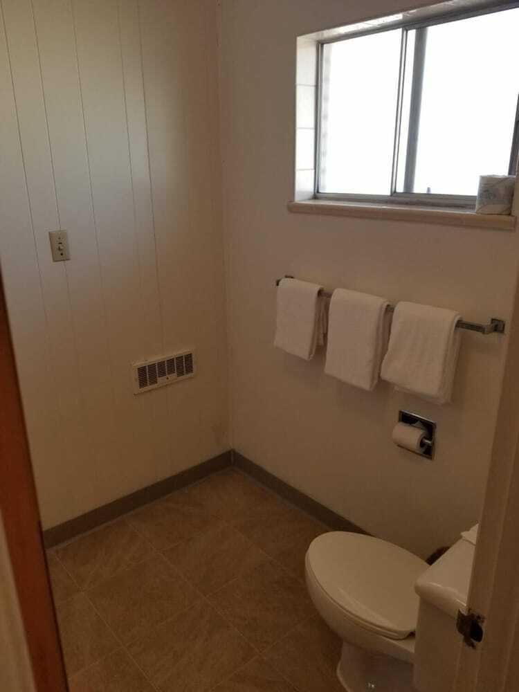 Motel Economy Inn