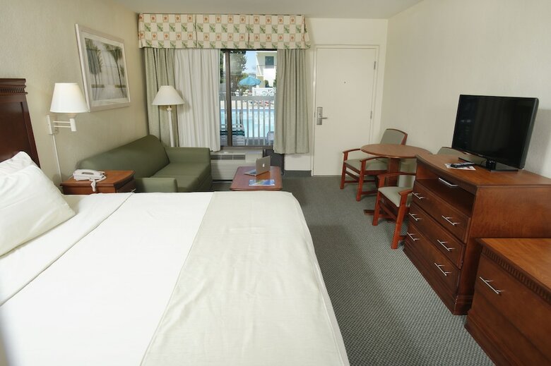 Motel The Bay Resort